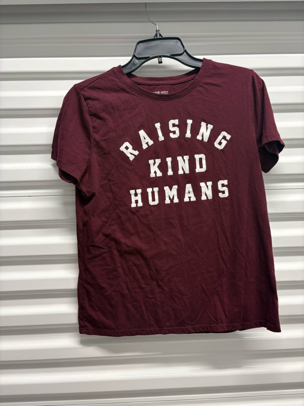 Nine West Burgundy Graphic Print 'Raising Kind Humans' T-Shirt Women's Size M